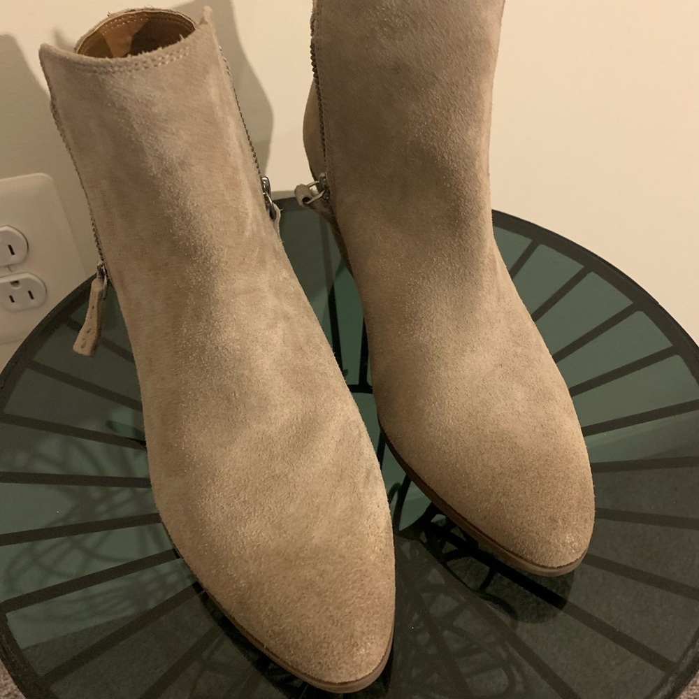 Frye Judy Tan Double Zip Ankle Booties